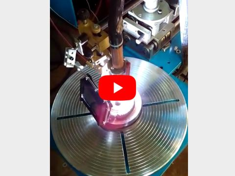 Valve welding machine